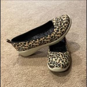 Skechers Like New Sz.8